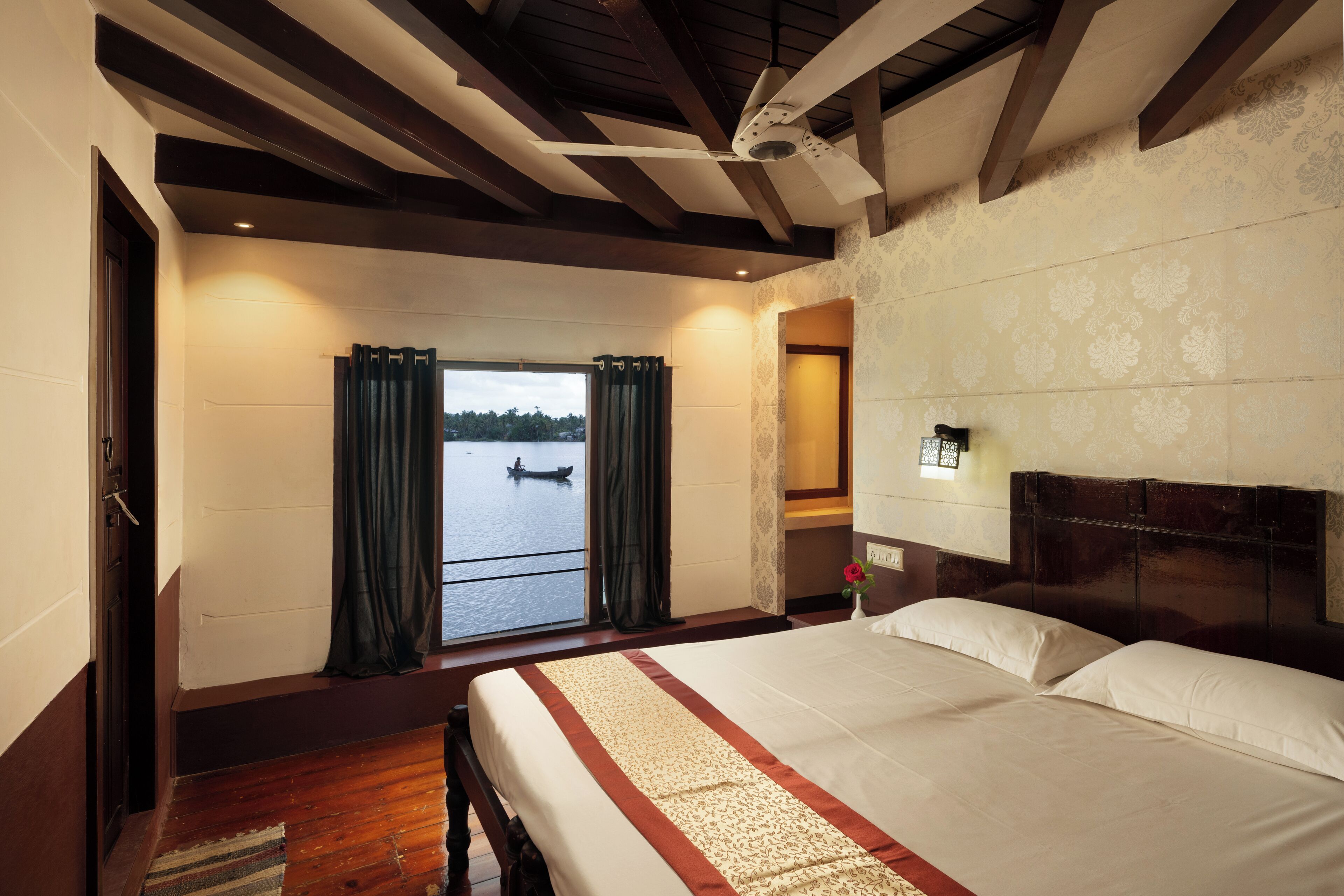 Premium Room with Lake View
