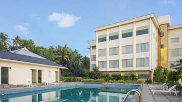 Alberca al aire libre