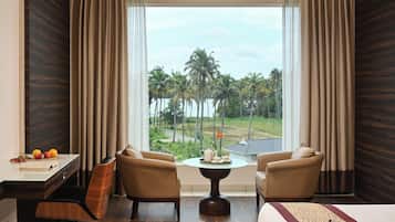 Premium bedding, minibar, in-room safe, free WiFi