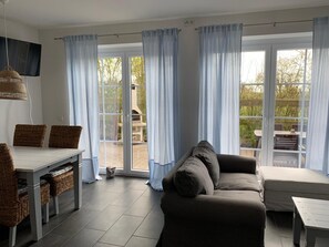 Tv och eldstad