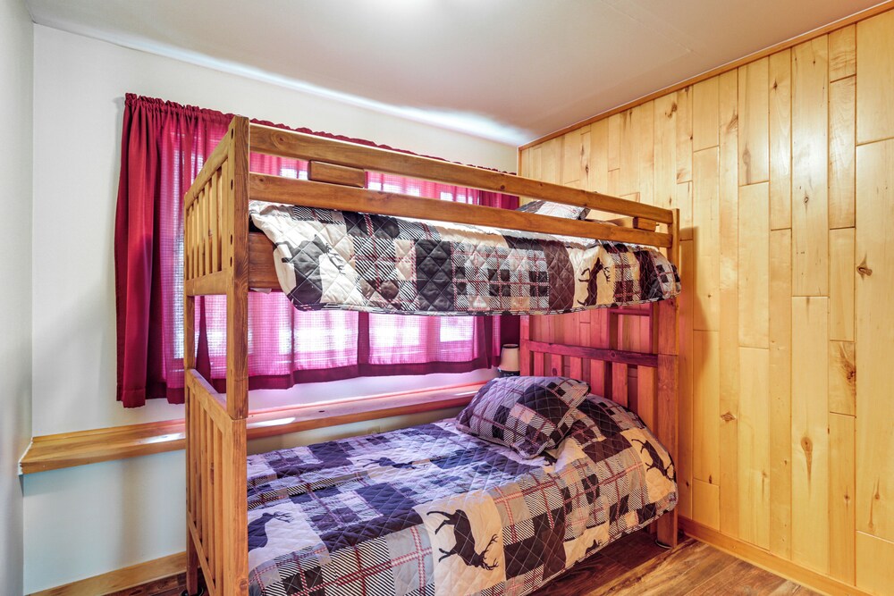 Updated Conover Cabin w/ Nearby Boating Access! Conover Vrbo