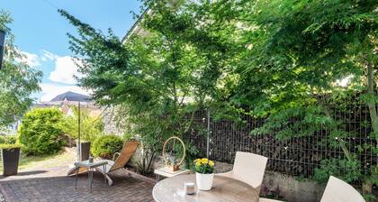 Appartement 'Beas FerienglĂŒck' avec terrasse privĂ©e et Wi-Fi