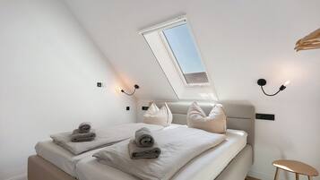 2 Schlafzimmer, BĂŒgeleisen/BĂŒgelbrett, kostenloses WLAN, BettwĂ€sche