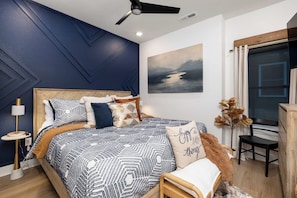 5 habitaciones, tabla de planchar con plancha, wifi y ropa de cama 