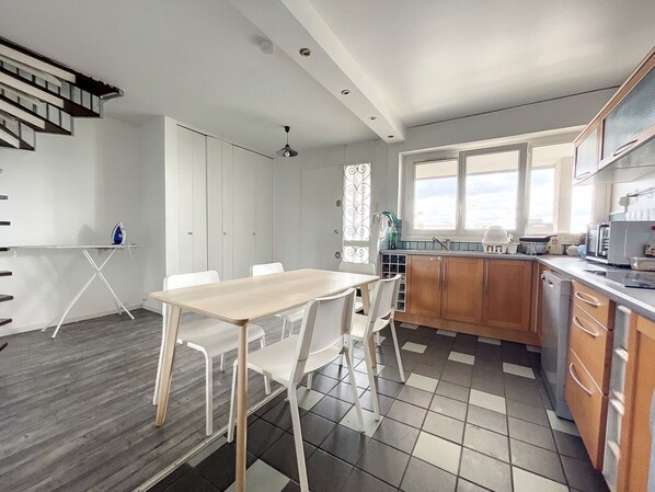 Living area - Home Peace Hôte One (Cergy)