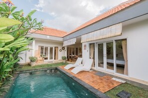 Classic Villa, Pool View | View from room