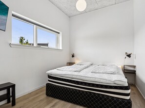 3 soverom og internettilgang