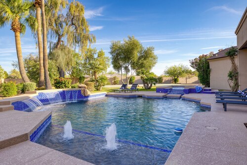 Desert Splash by AvantStay | Pool, Hot Tub, Firepit