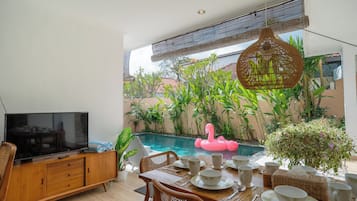 Villa Leya | Dining room