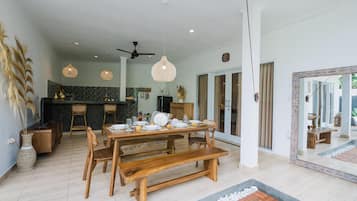 Villa Leon | Dining room