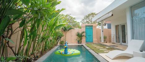 Villa Leon | Pool | Outdoor pool