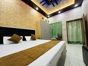 In-room safe, desk, laptop workspace, free WiFi - Star Residency (Varanasi)