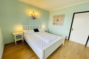 3 chambres, draps fournis