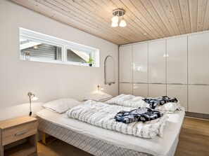 3 室のベッドルーム、WiFi