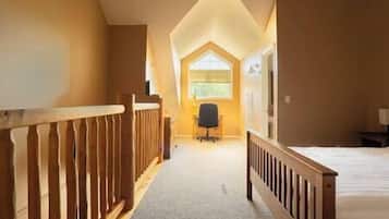 2 chambres, fer et planche Ă  repasser, Wi-Fi gratuit, draps fournis