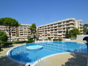 Pool - Catalunya 92 by Interhome (Salou)