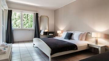 1 sovrum, strykjÀrn/strykbrÀda, gratis wi-fi och sÀngklÀder