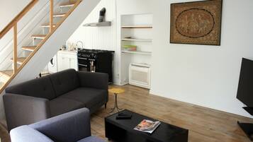 TV, DVD player, books