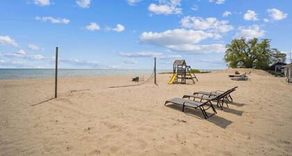 #1 | Relax right on the beach