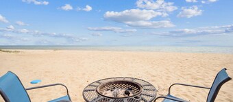 #1 | Relax right on the beach