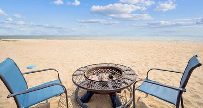#1 | Relax right on the beach