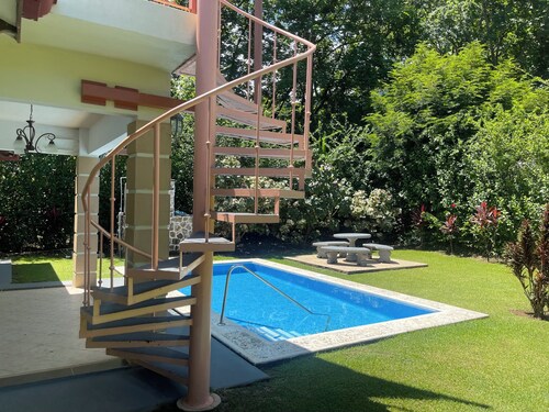 175 MBPS internet, private pool, golf, beaches and Ojochal