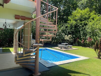 175 MBPS internet, private pool, golf, beaches and Ojochal