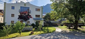 Exterior - Chalet Kunterbunt is perfect for motorcyclists, families and couples.  (6531 Ried im Oberinntal)