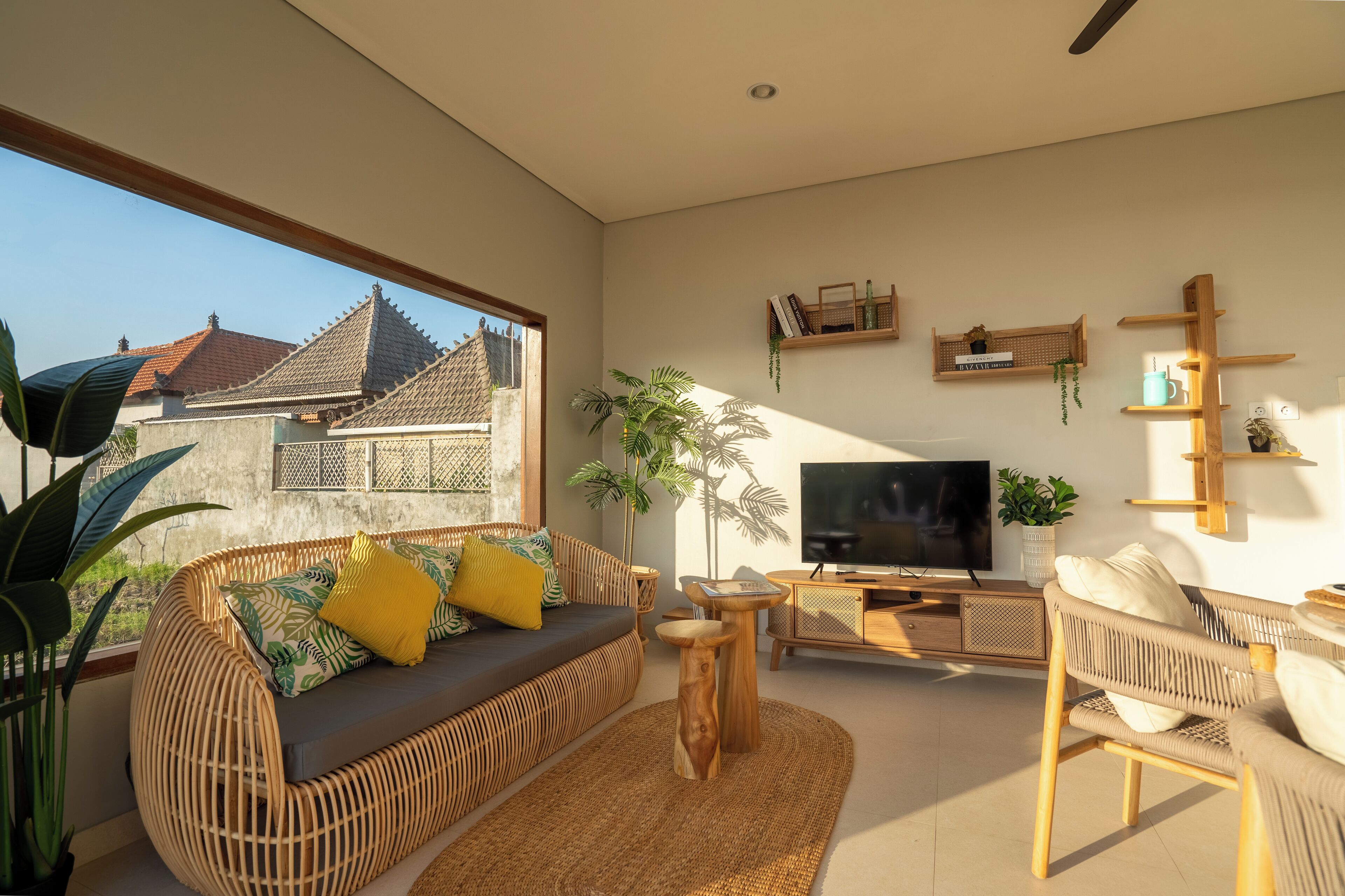 Panoramic Villa, 2 Bedrooms, Private Pool | Living room | 50-inch TV with digital channels