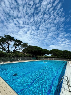 Outdoor pool - Logement Piscine Résidence Chiberta et Golf (Anglet)