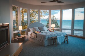 5 quartos, ferros/tábuas de passar roupa, Wi-Fi de cortesia