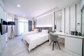 Room - ANKANGJU (Tainan)