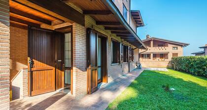 Italian Chalet with Spa Shower & Private Garden - Modena - Maranello