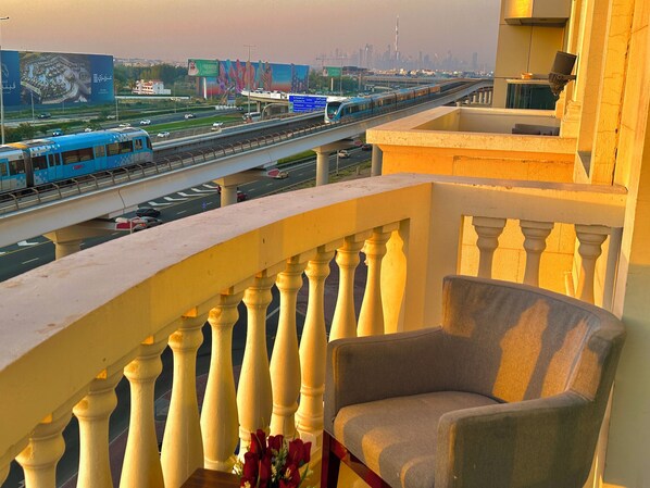 Balcony - Homeland Hostel (Dubai)