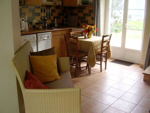 Interior - Peaceful house near the coast in Locmaria, pets allowed (Locmaria)