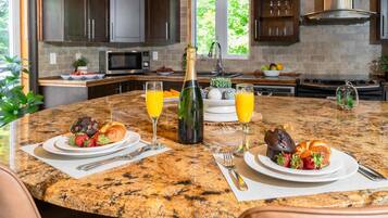 Kühlschrank, Herdplatte, Geschirrspüler