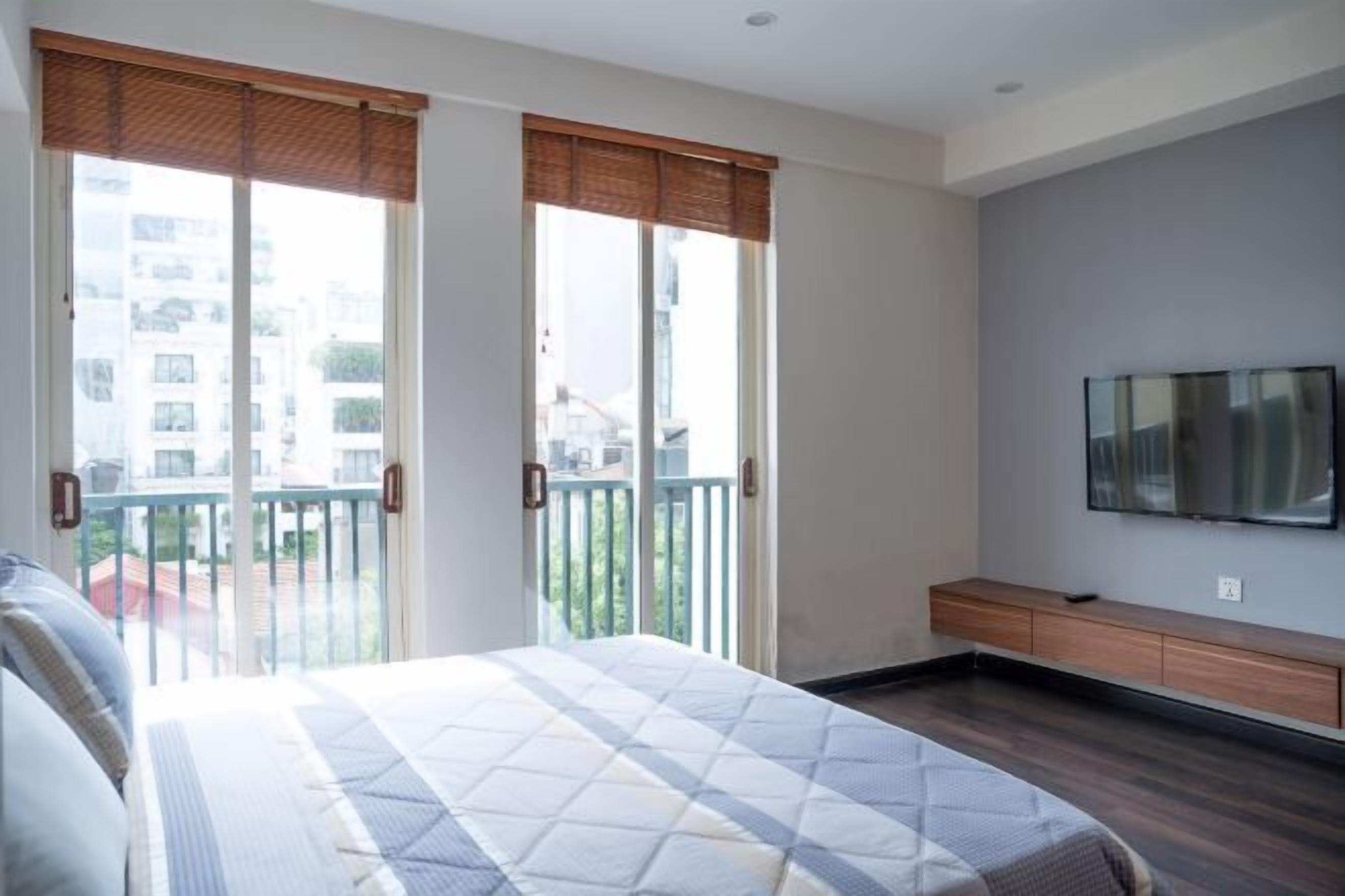 2 ห้องนอน, เครื่องนอนป้องกันสารก่อภูมิแพ้, เตียงเมมโมรีโฟม, โต๊ะทำงาน