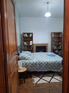 3 Schlafzimmer, Bügeleisen/Bügelbrett, Reisekinderbett, WLAN