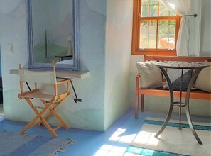 Interior - Gecko Pet-friendly cottage on Fynbos Garden Retreat (Franschhoek)