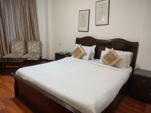Standard Room | Cadar kapas Mesir, peralatan tempat tidur premium, gebar bulu kapas 