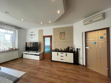 内装. Nice apartment in the city centre of Bytom.
