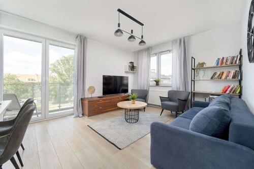 Gazowa 26 | Comfortable Apartment | Parking