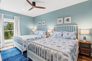 4 chambres, fer et planche à repasser, Wi-Fi, draps fournis
