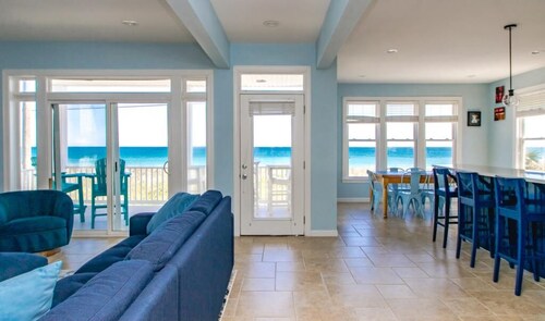 Sea Dragon - 6BR, Great Ocean Views, Pool, Hot Tub, Dog Friendly!