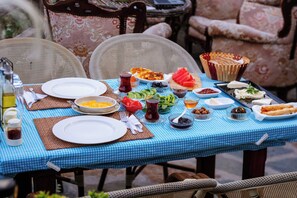 Desayuno a la carta incluido todos los días 