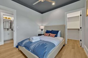 8 bedrooms, iron/ironing board, travel crib, free WiFi