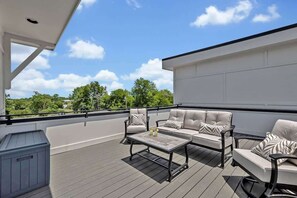 Property grounds - Double Treble - 2 Townhomes - Private Rooftops (Nashville)