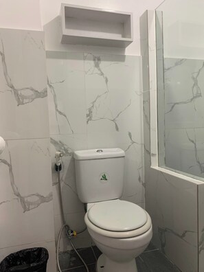 Bathroom - Good shepherd apartelle  (Urdaneta City)