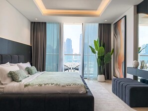 1 bedroom, iron/ironing board, WiFi, bed sheets - High Floor Burj Khalifa View 1BR - Business Bay (Dubai)