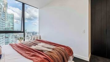 2 chambres, fer et planche Ă repasser, Wi-Fi gratuit, draps fournis